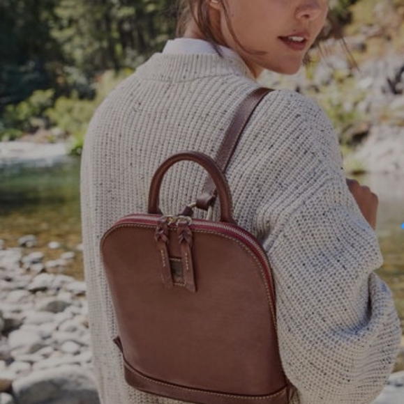 Dooney & Bourke Florentine Small Zip Pod Backpack 🎒 - Picture 3 of 16